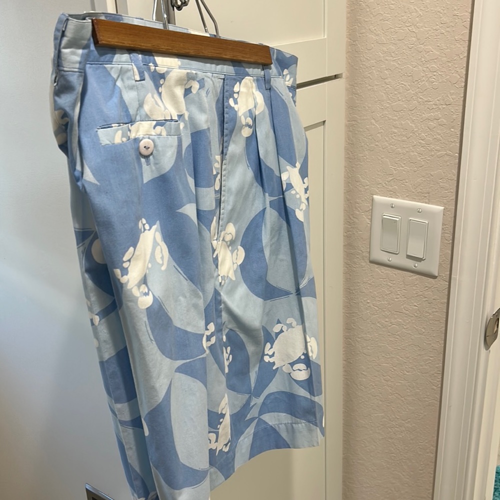 Men’s Lily Pulitzer crab pattern pants size 36